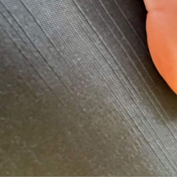 😊3/$30 Elegant Black Textured Fabric Clutch - Picture 8 of 8